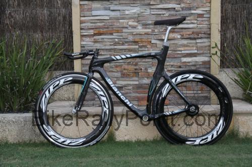Bianchi D2 Pista Carbon specs and reviews